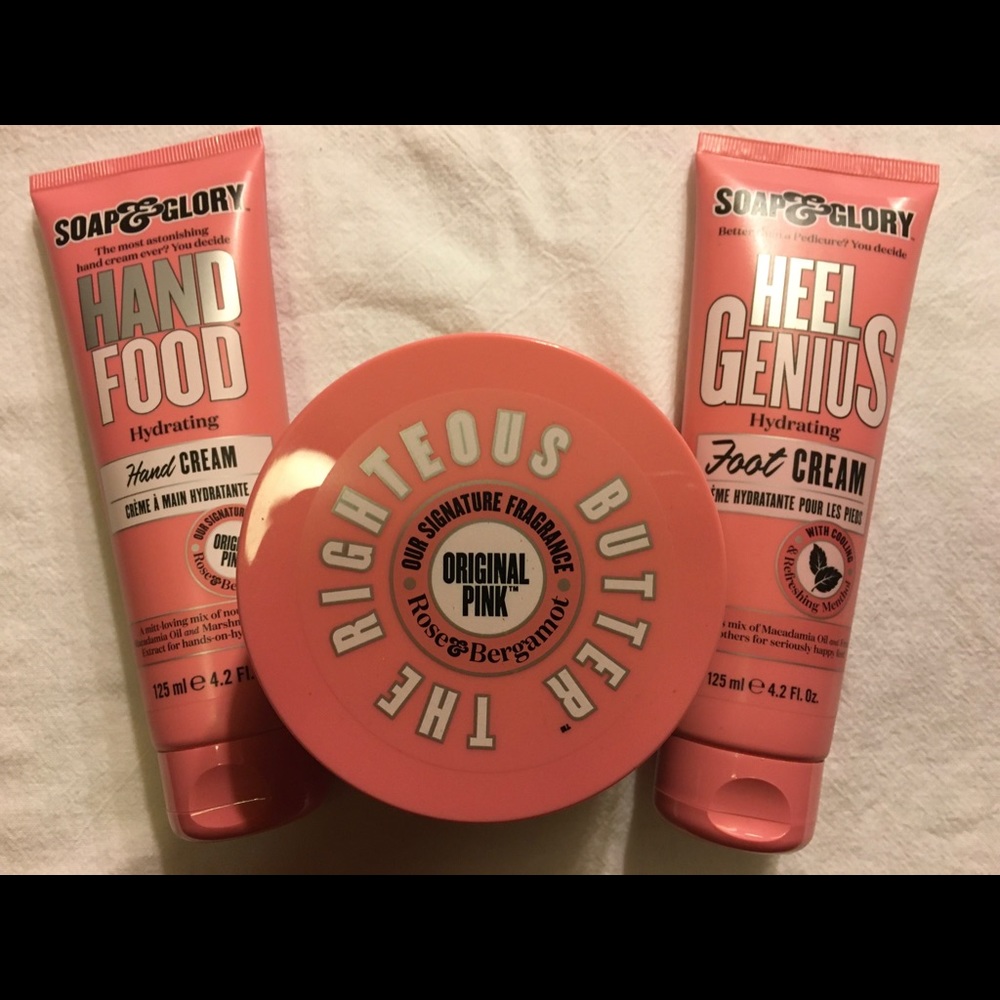 SOAP & GLORY HAND, BODY, & HEEL